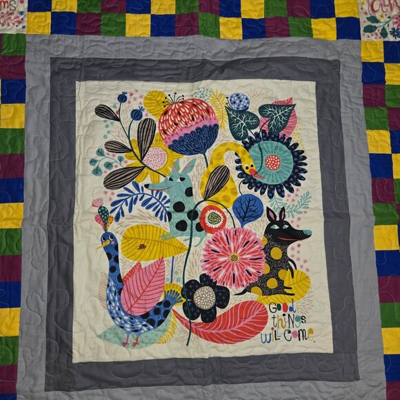 Handmade dog affirmation quilt 44Wx45L - Picture 8 of 8